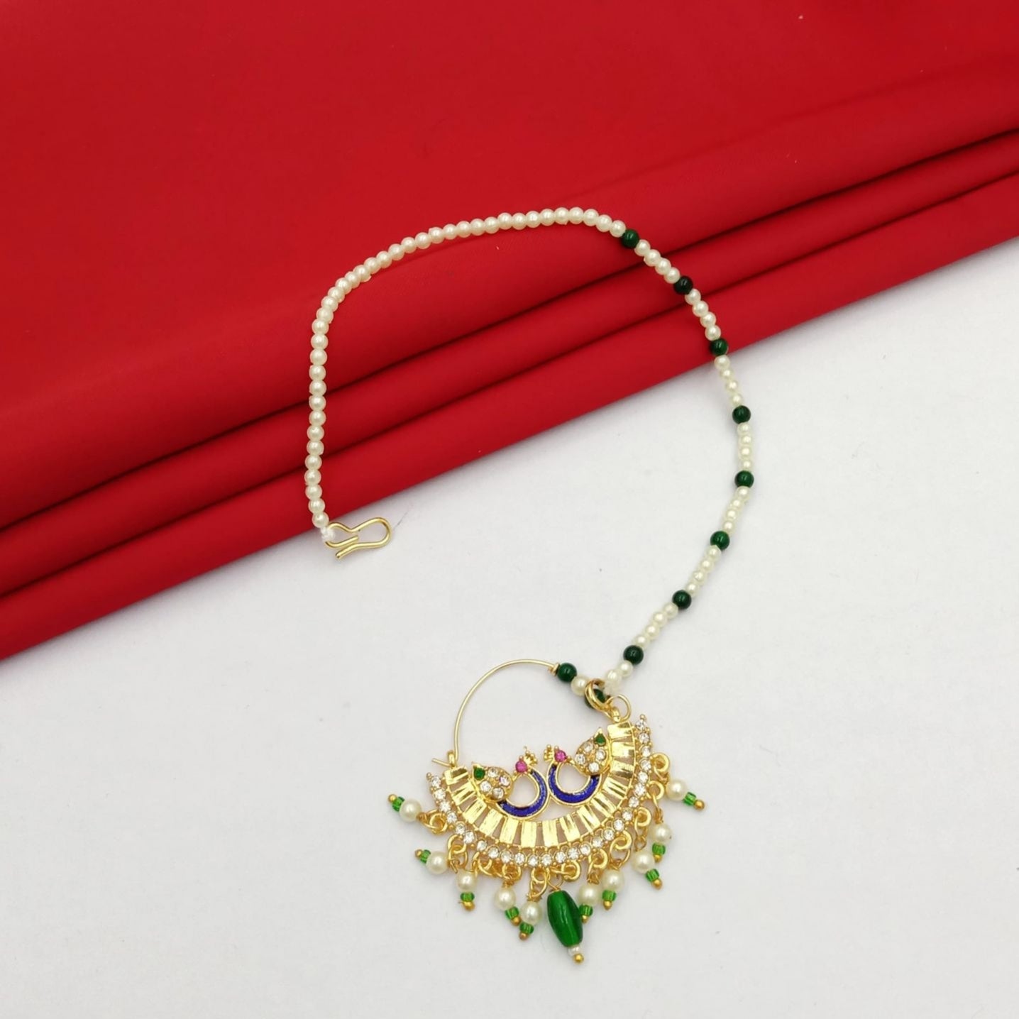 Two Face Peacock Nathni