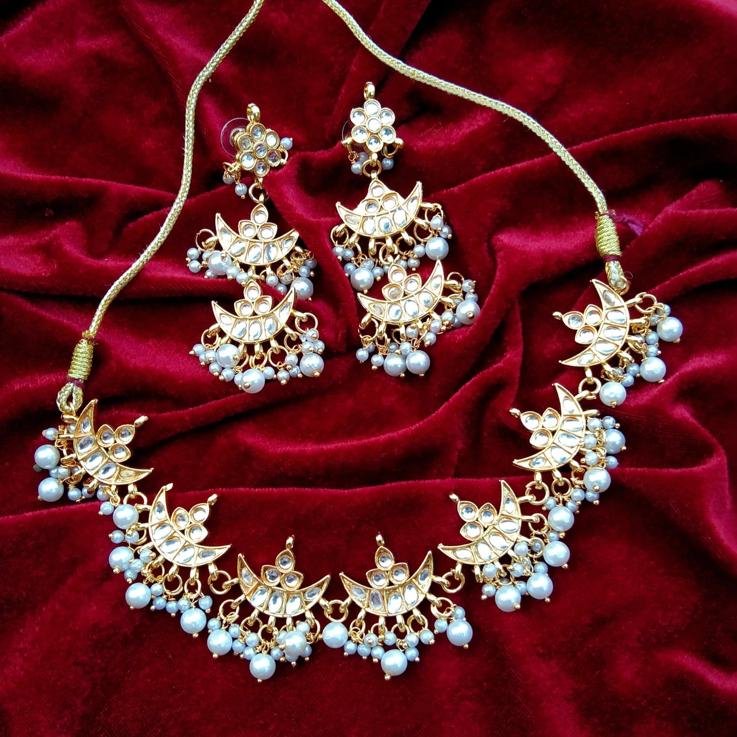 Chaand Kundan Necklace